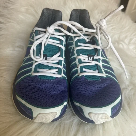 Size 9 - Pearl Izumi Women's EM Road M 3
V2 Running Shoe Women's Sport Shoes - Picture 10 of 10